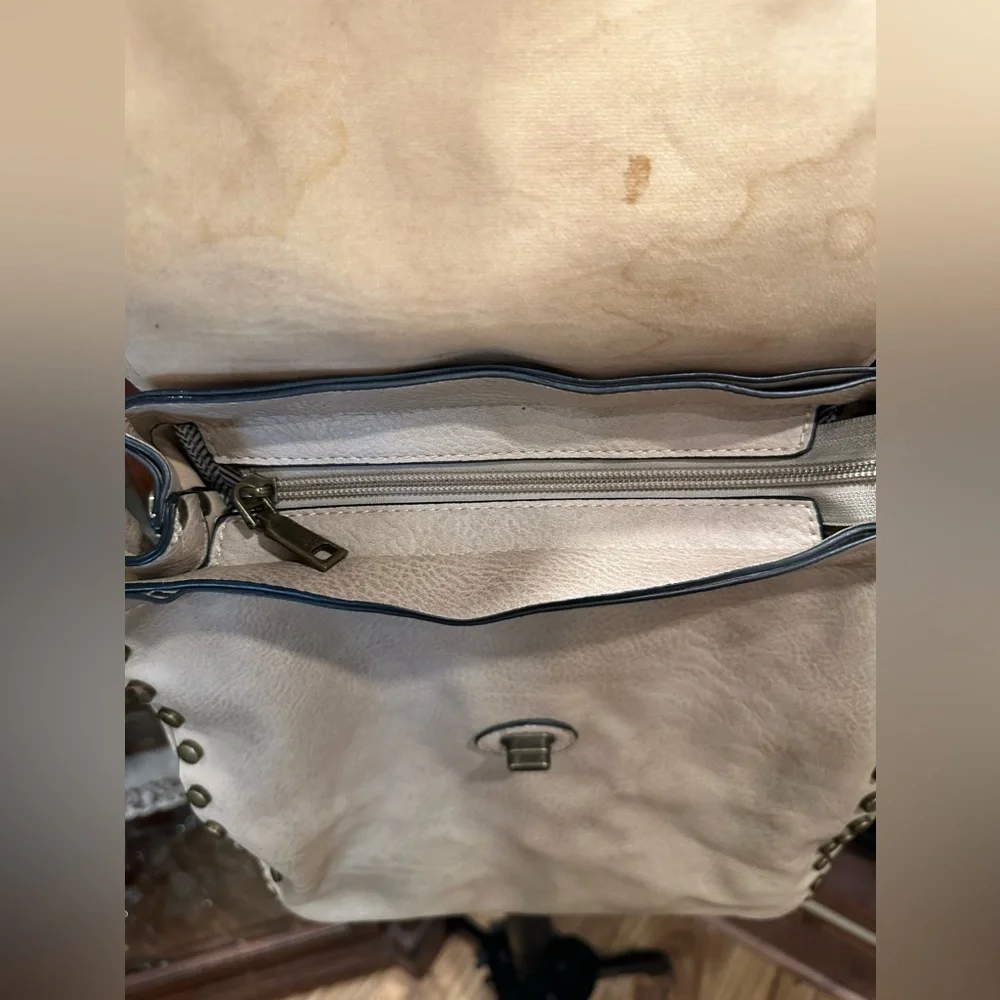 Jen & Co Bex Vegan Distressed Backpack